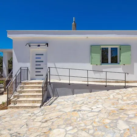 Villa Cecilia