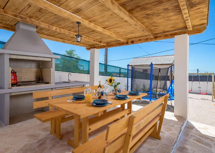 빌라 Cecilia Slivnica